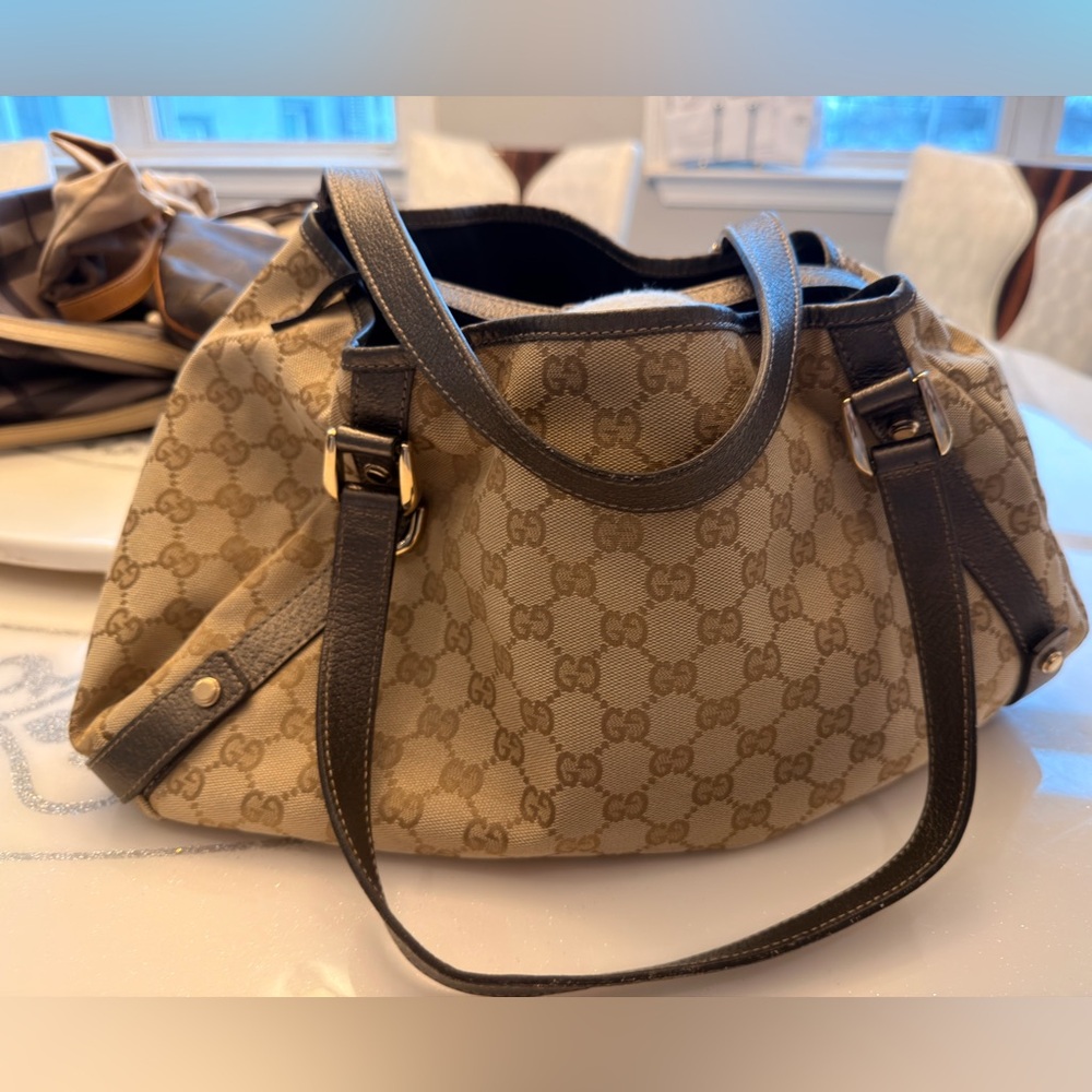 Authentic Gucci Brown Monogram Women's Bag
